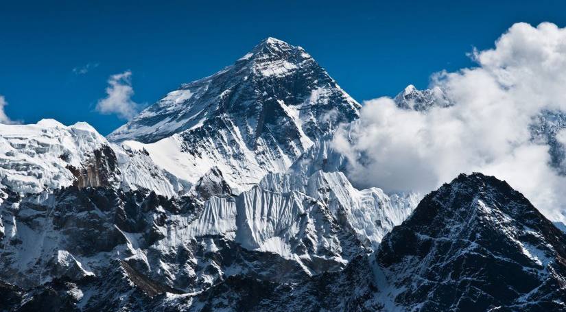 Trekking in Nepal Himalaya